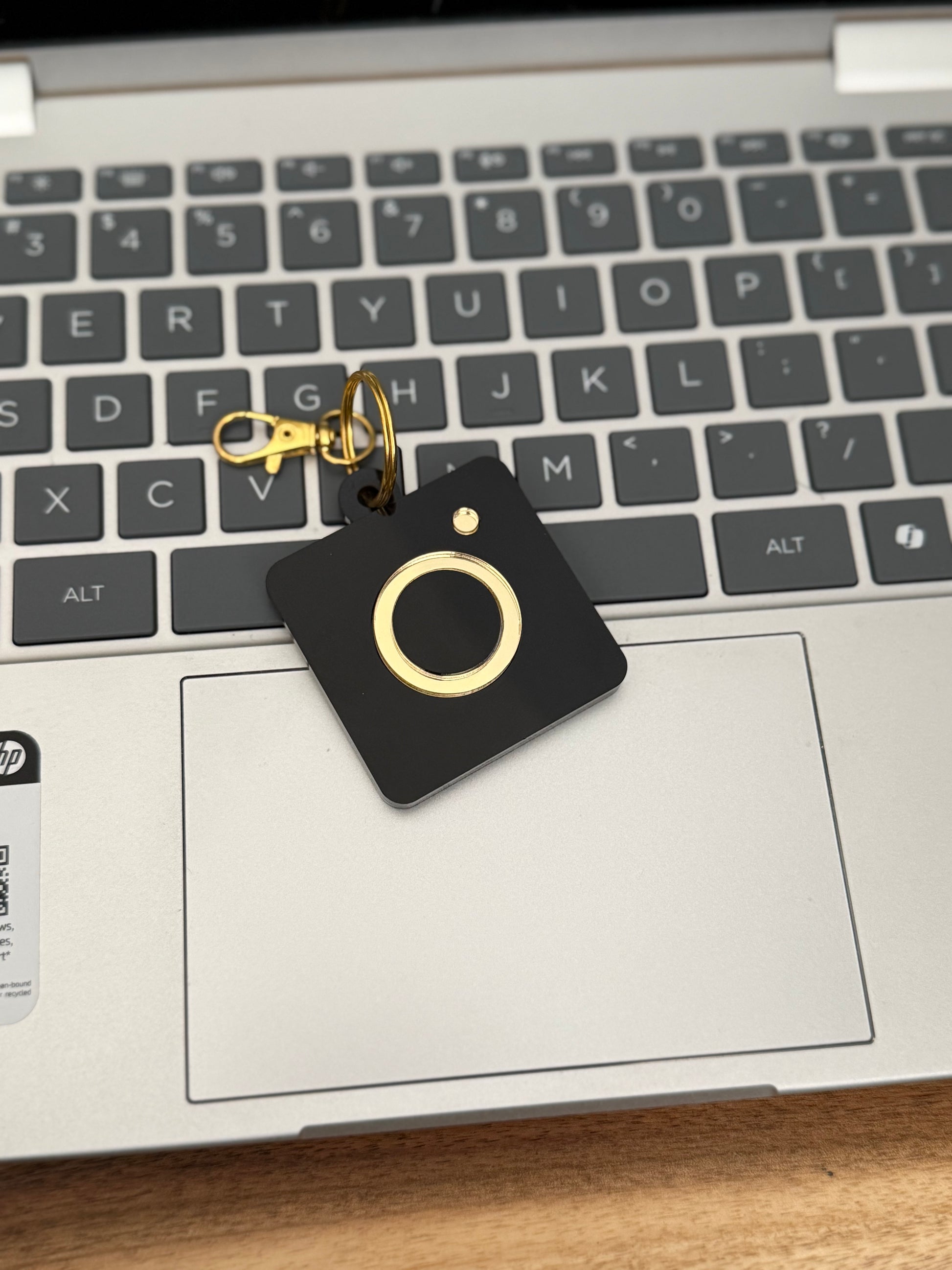 Nfc Fan Keychains Custom Tap NFC Keychains | Smart Networking Made Easy | Illuminated By ...
